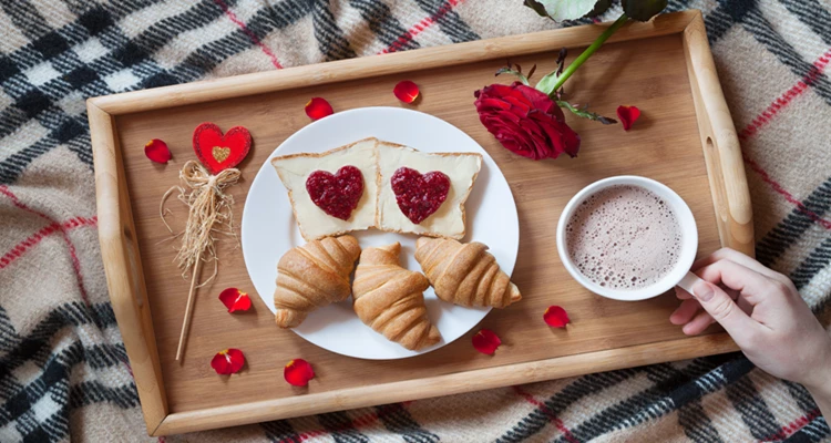 Liebevoll genießen: Ihr Valentinstags-Frühstück mit GUSTOREICH